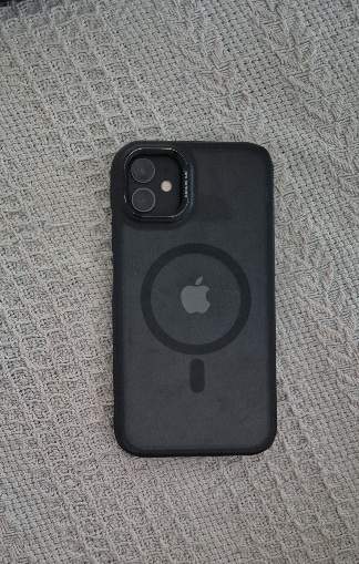 Iphone 11 -128G second hand - 1 - iPhones  on Aster Vender