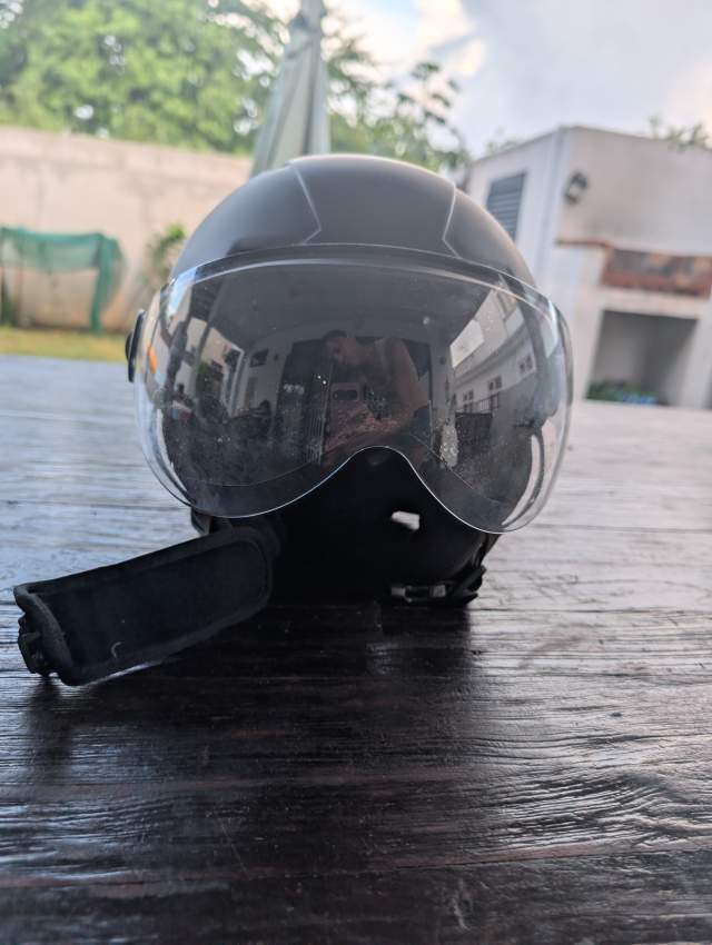 Black helmet (new)