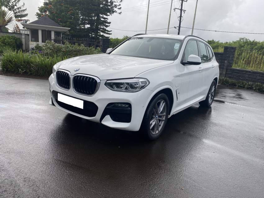 2020 BMW X3 XDRIVE 30e - 1 - SUV Cars  on Aster Vender