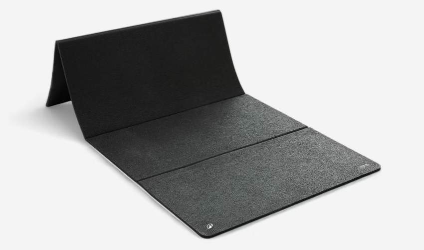 MOVING OUT SALE ! 8mm Thick Indoor Outdoor Folding Fitness Mat - Black - 2 - Fitness & gym equipment  on Aster Vender