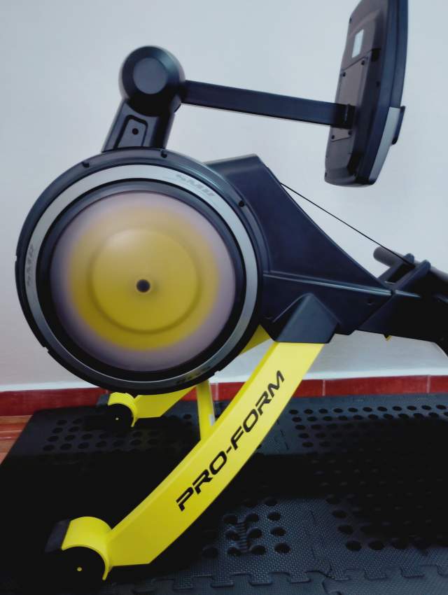 Foldable space saver Pro Form Rower with magnetic resistance