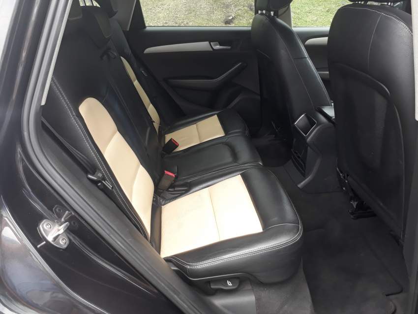 2012 Audi Q5 TFSI 2.0 Quattro - 6 - SUV Cars  on Aster Vender