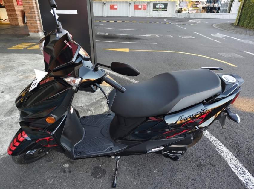 Suzuki Avenis 125cc - 0 - Scooters (above 50cc)  on Aster Vender