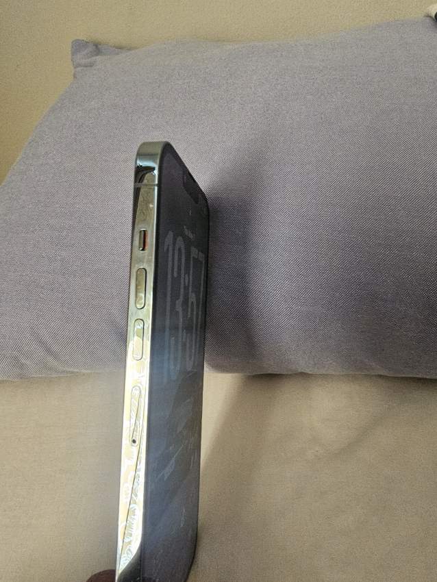 Iphone 13 pro max - 3 - iPhones  on Aster Vender