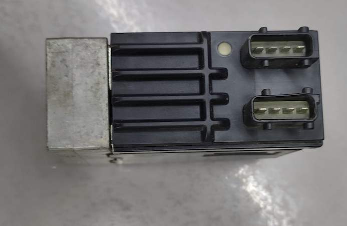 Danfoss 155L4022 Hydraulic Valve Controller / Actuator - 0 - Other Industrial Vehicles  on Aster Vender