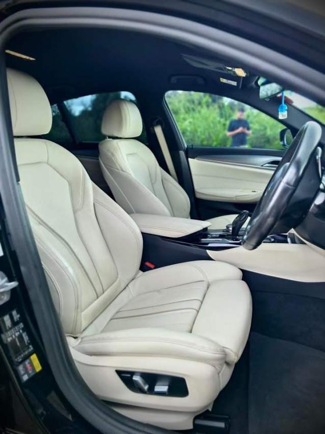 BMW 530e M Sport 2019 - 4 - Luxury Cars  on Aster Vender