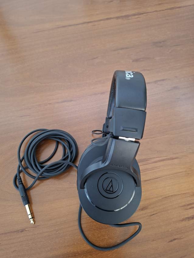 Audio-Technica Headphones ATH-M20X - 2 - Other Musical Equipment  on Aster Vender