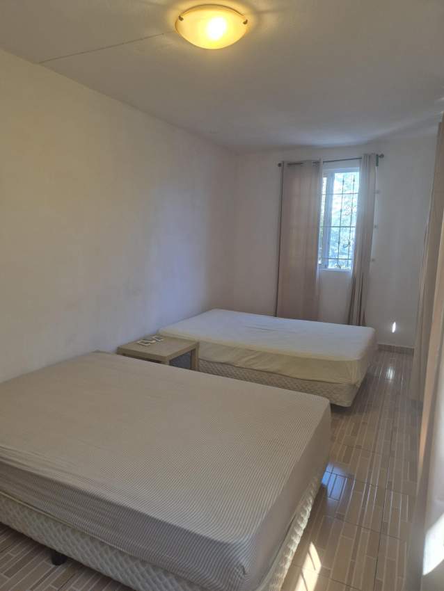 A LOUER DUPLEX RIVIERE NOIRE - 2 - House  on Aster Vender