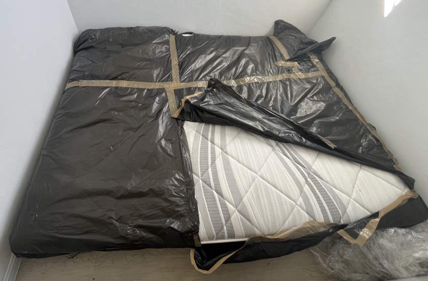 Large double Mattress - 0 - Mattress  on Aster Vender