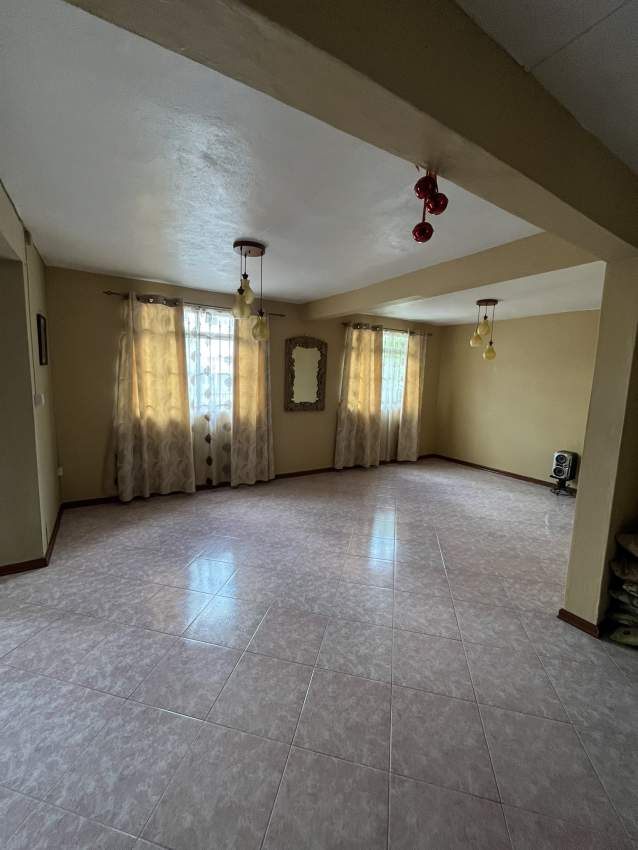 MAISON- 3 CHAMBRES - 5 - House  on Aster Vender