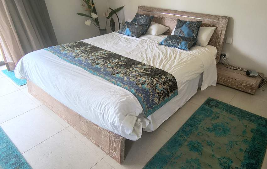 MLO-Lit king size avec chevets -imitation chêne clair - 1 - Bedroom Furnitures  on Aster Vender