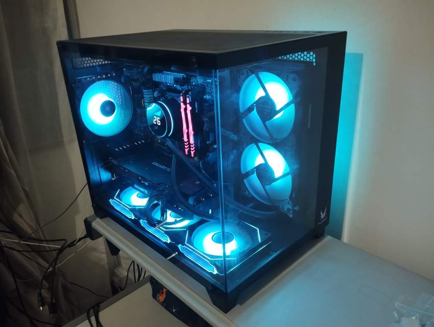 Gaming pc with monitor - 3 - PC (Personal Computer)  on Aster Vender