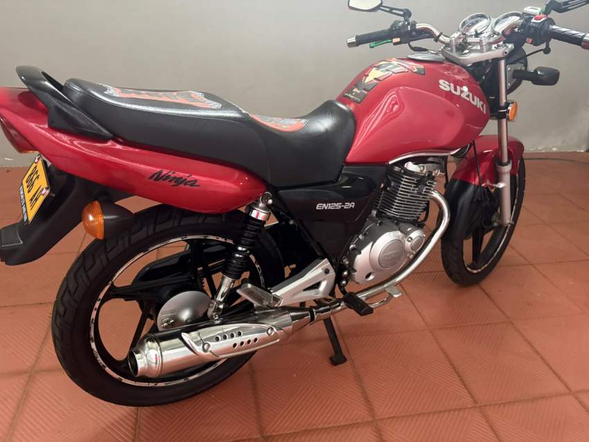 FOR SALE – Suzuki EN125 on Aster Vender