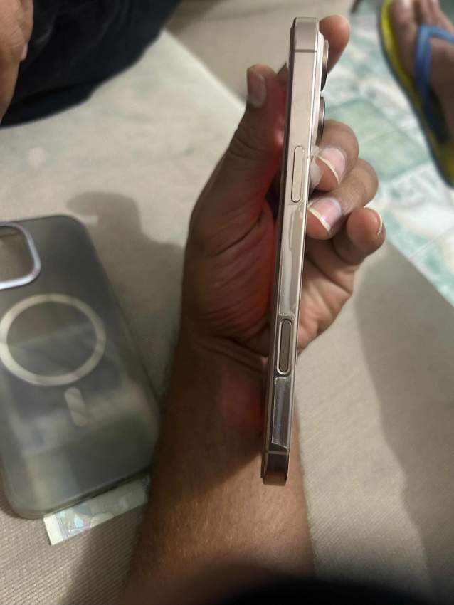 I phone 16 pro max - 4 - iPhones  on Aster Vender
