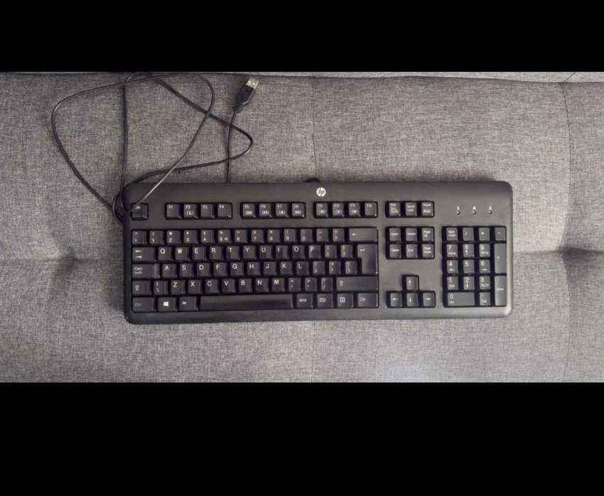 Keyboard HP - 1 - Other PC Components  on Aster Vender