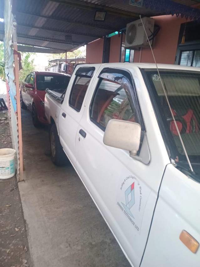 NISSAN 03 d22 FOR SALE - 4 - Pickup trucks (4x4 & 4x2)  on Aster Vender