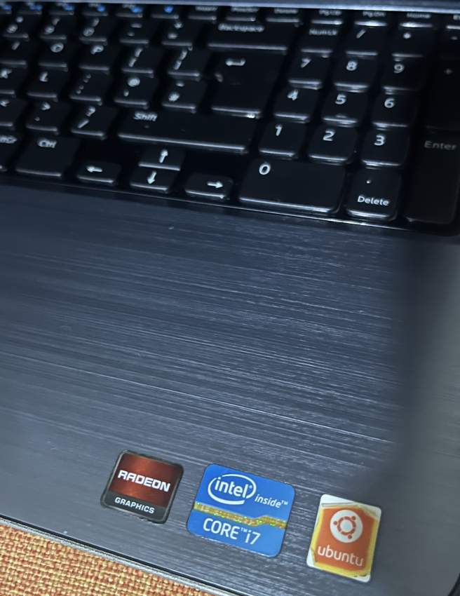 DELL INSPIRON missing SSD - 4 - Laptop  on Aster Vender