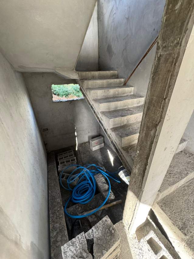 House for sale - 5 - House  on Aster Vender