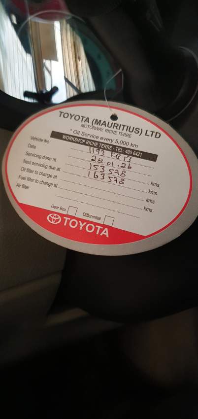 Toyota Corolla Gli for sale - 3 - Family Cars  on Aster Vender