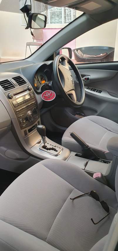 Toyota Corolla Gli for sale - 5 - Family Cars  on Aster Vender
