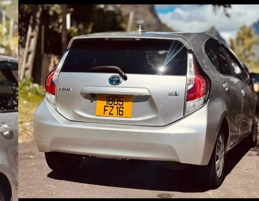 FOR SALE – TOYOTA AQUA 2016 - 2 - Family Cars  on Aster Vender