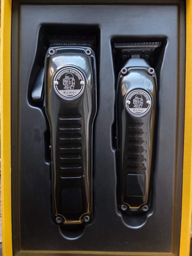Kemei HAIR CLIPPER - 1 - Hair trimmers & clippers  on Aster Vender