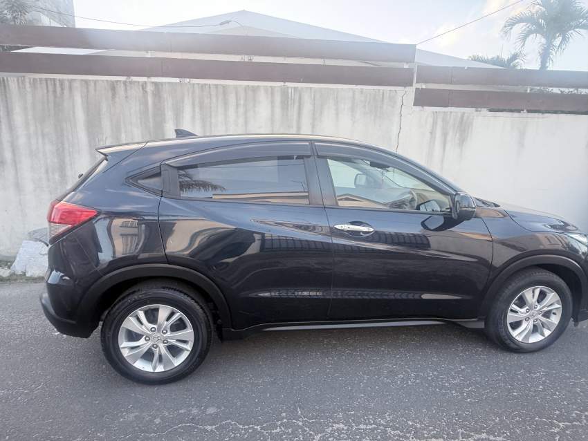 Honda Vezel - 7 - SUV Cars  on Aster Vender