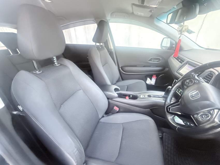 Honda Vezel - 6 - SUV Cars  on Aster Vender