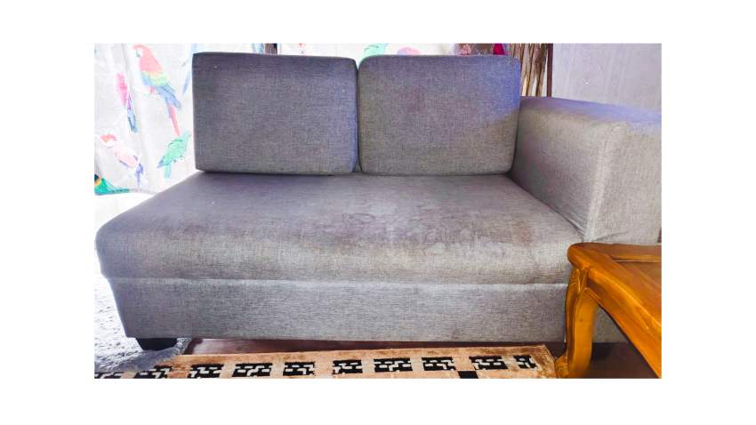 Sofa Set with Cusions (6-7 seaters) - 1 - Living room sets  on Aster Vender