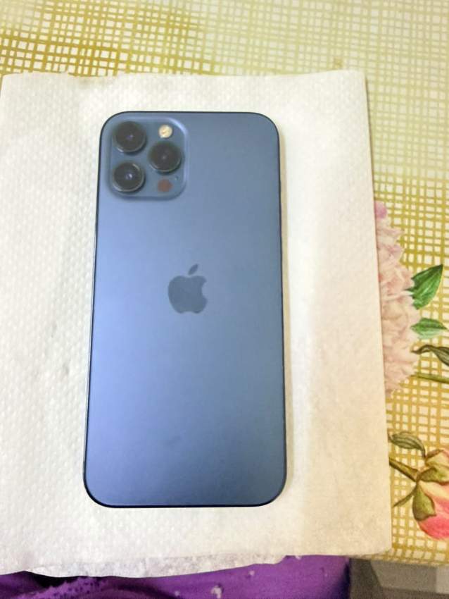 Iphone 12 Pro Max - 8 - iPhones  on Aster Vender