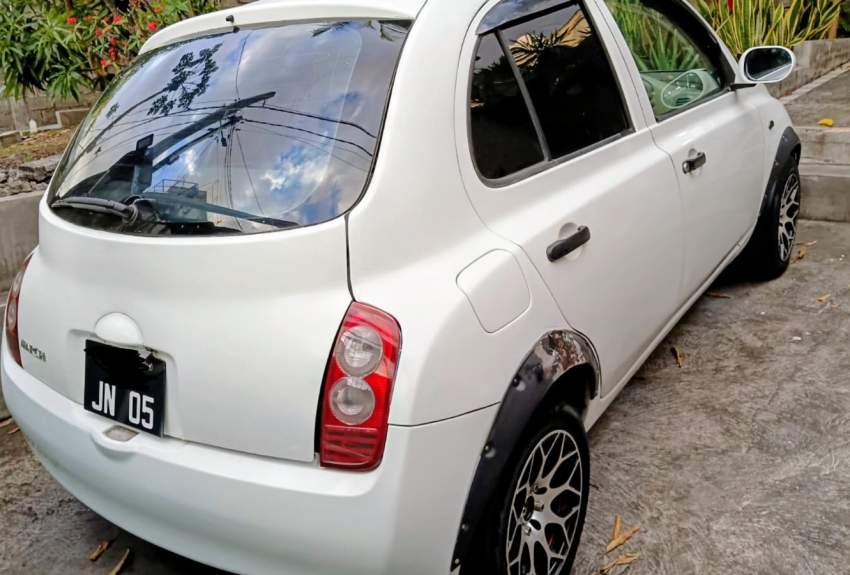 Nissan March - O5 - 3 - Compact cars  on Aster Vender