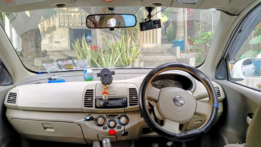 Nissan March - O5 - 1 - Compact cars  on Aster Vender