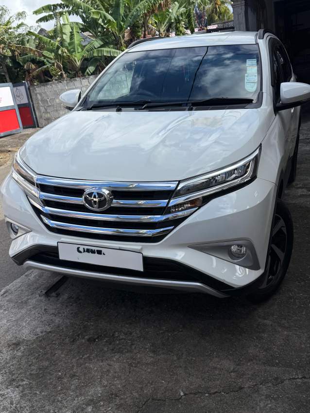 Toyota Rush SP18 (2018) - 1 - Family Cars  on Aster Vender