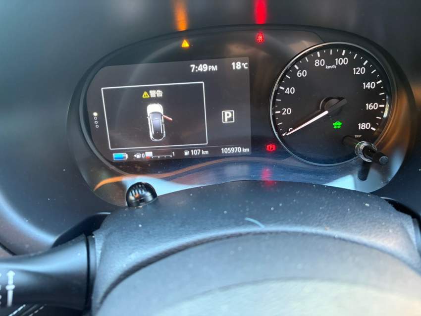 Nissan Kicks 2021 - 3 - SUV Cars  on Aster Vender