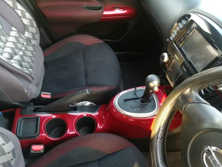 Nissan Juke 2012 - 2 - SUV Cars  on Aster Vender