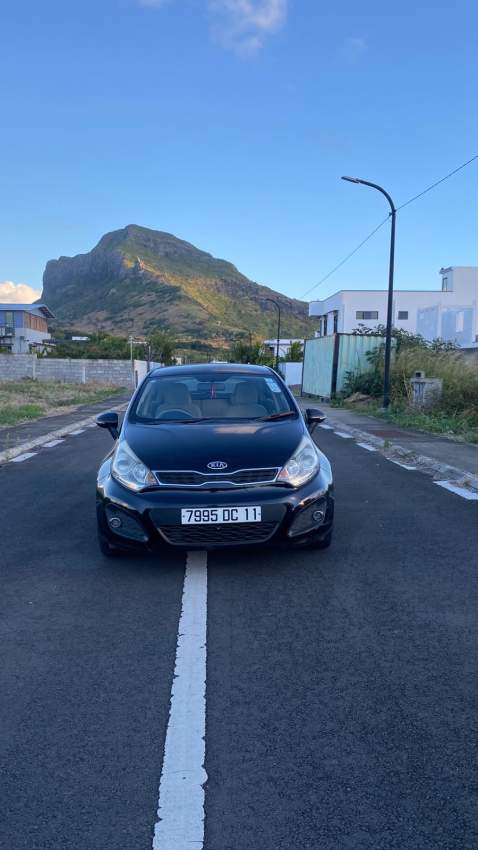 Kia Rio - 1 - Compact cars  on Aster Vender