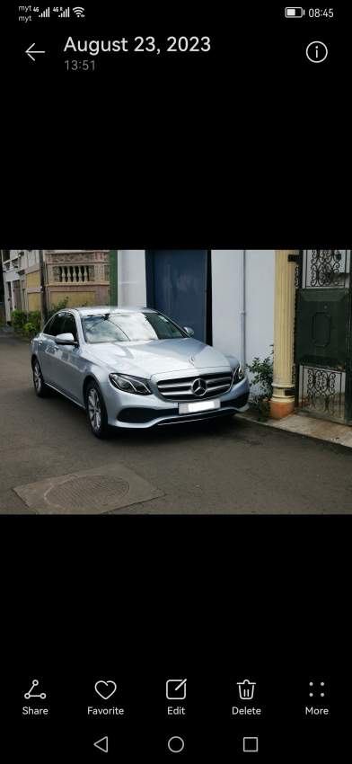 Mercedes E200