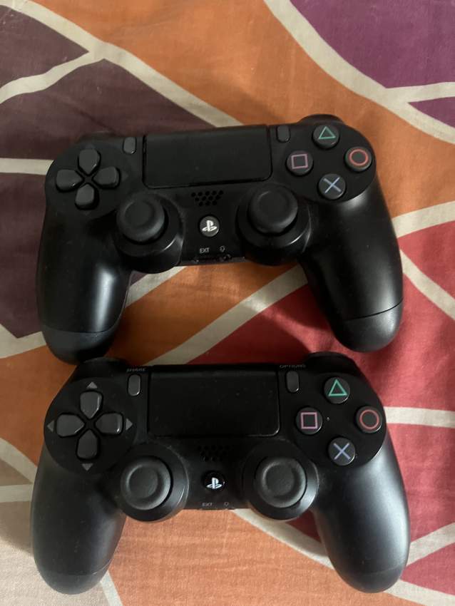 Ps4 a vendre - 2 - All electronics products  on Aster Vender
