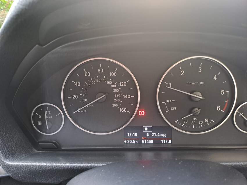 BMW 320D - 5 - Luxury Cars  on Aster Vender