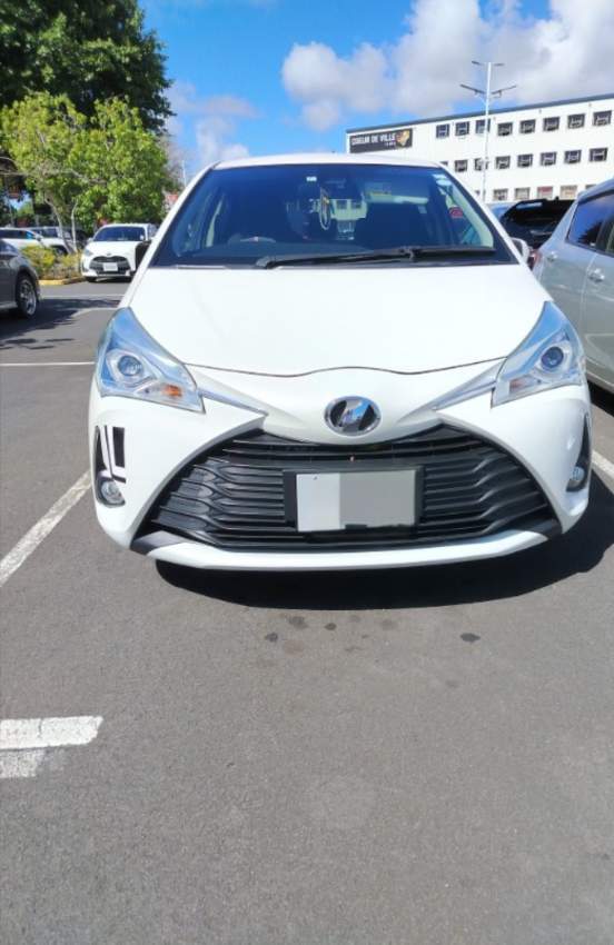 Toyota Vitz - 2 - Family Cars  on Aster Vender