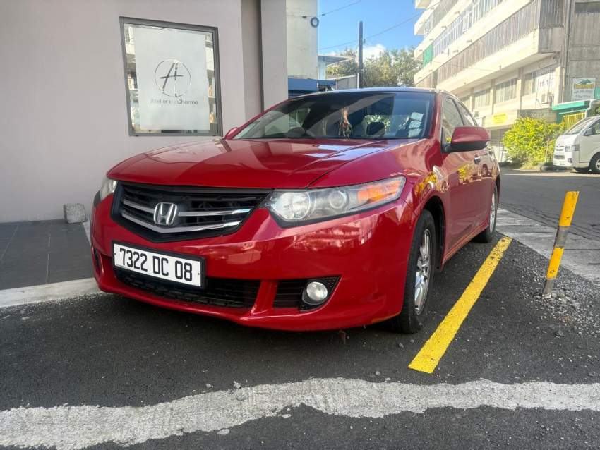 Honda Accord - 12 - Compact cars  on Aster Vender