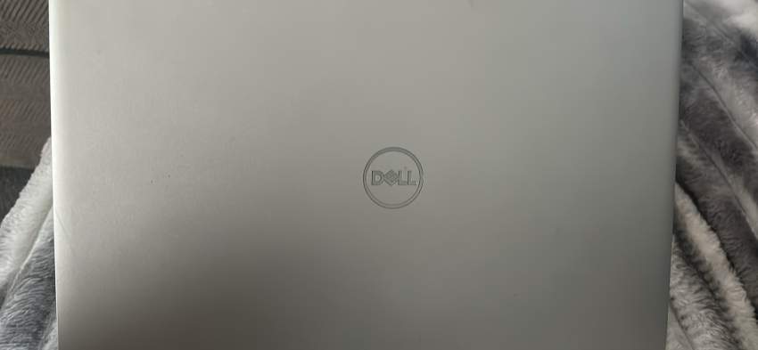 Ordinateur portable Dell Inspiron 15 Argent CORE i3 - 5 - Laptop  on Aster Vender