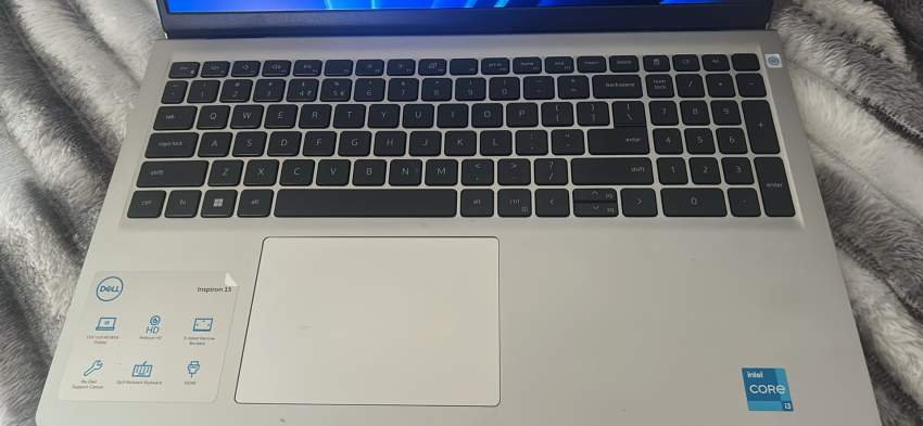 Ordinateur portable Dell Inspiron 15 Argent CORE i3 - 1 - Laptop  on Aster Vender