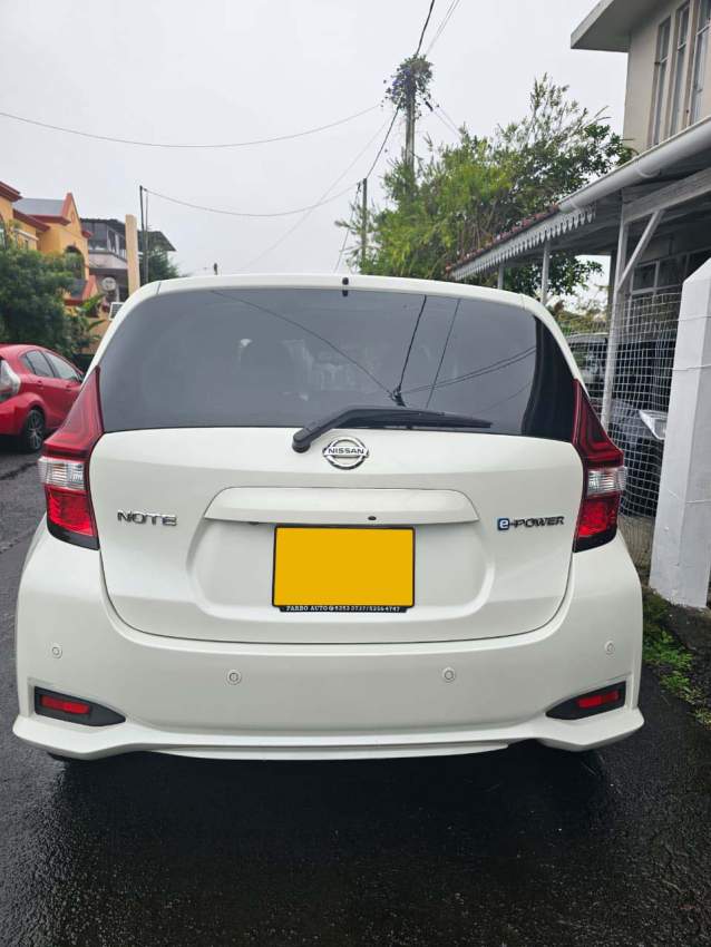 2019 Nissan Note e-Power Hybrid (E12) - 1 - Compact cars  on Aster Vender