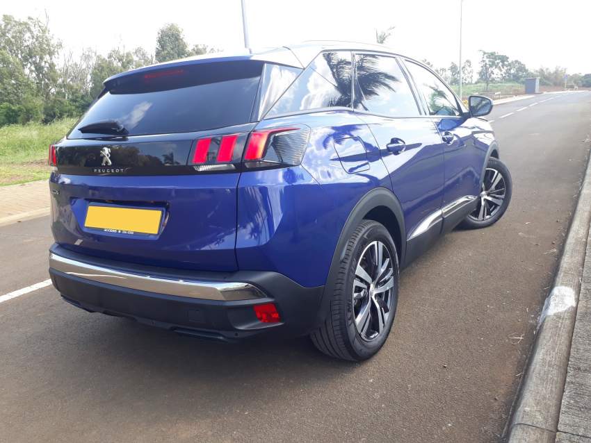 2018 Peugeot 3008 Allure Puretech 1.2 - 3 - SUV Cars  on Aster Vender