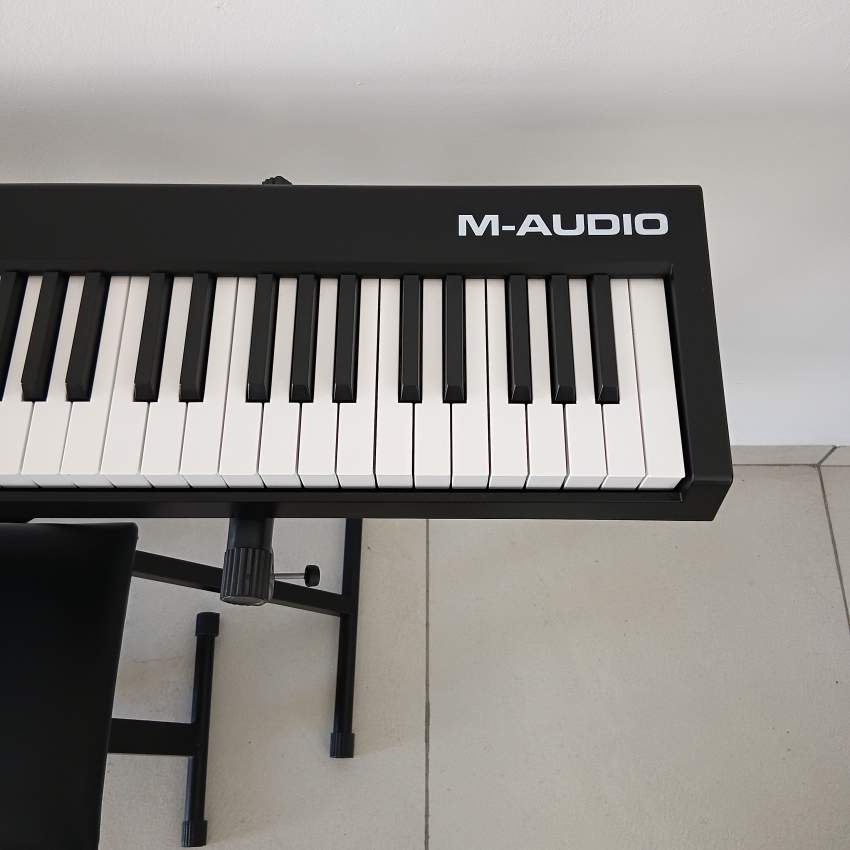 Keystation 88 MK3 M-AUDIO - 2 - Piano  on Aster Vender