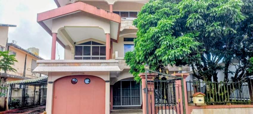 House For Sale - Highlands