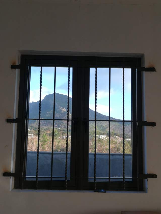 Burglar Bars (Barreaux metal)  - 0 - House  on Aster Vender