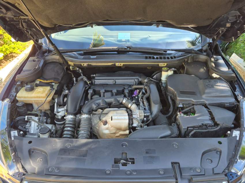 Peugeot 508 Allure yr2017 - 2 - Family Cars  on Aster Vender