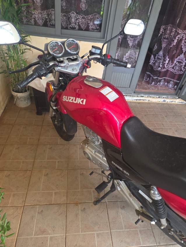 FOR SALE-Suzuki EN125 - 2 - Roadsters  on Aster Vender